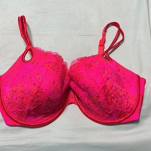 Victoria’s Secret bra. Size 38 DD
